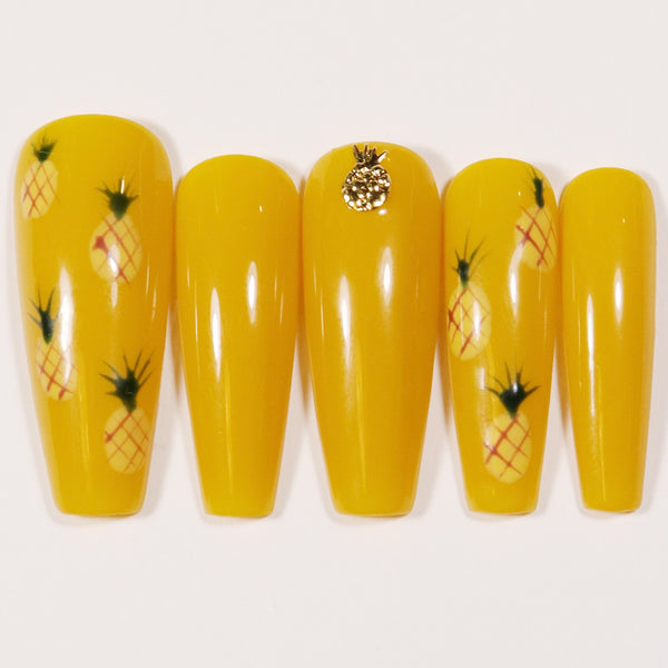 Vintage Pineapple - Sadler Up Nails 